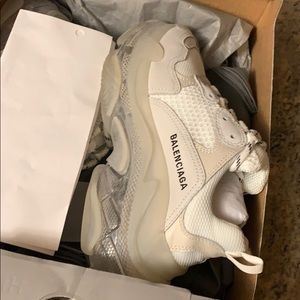 Triple s balenciaga sneaker all white